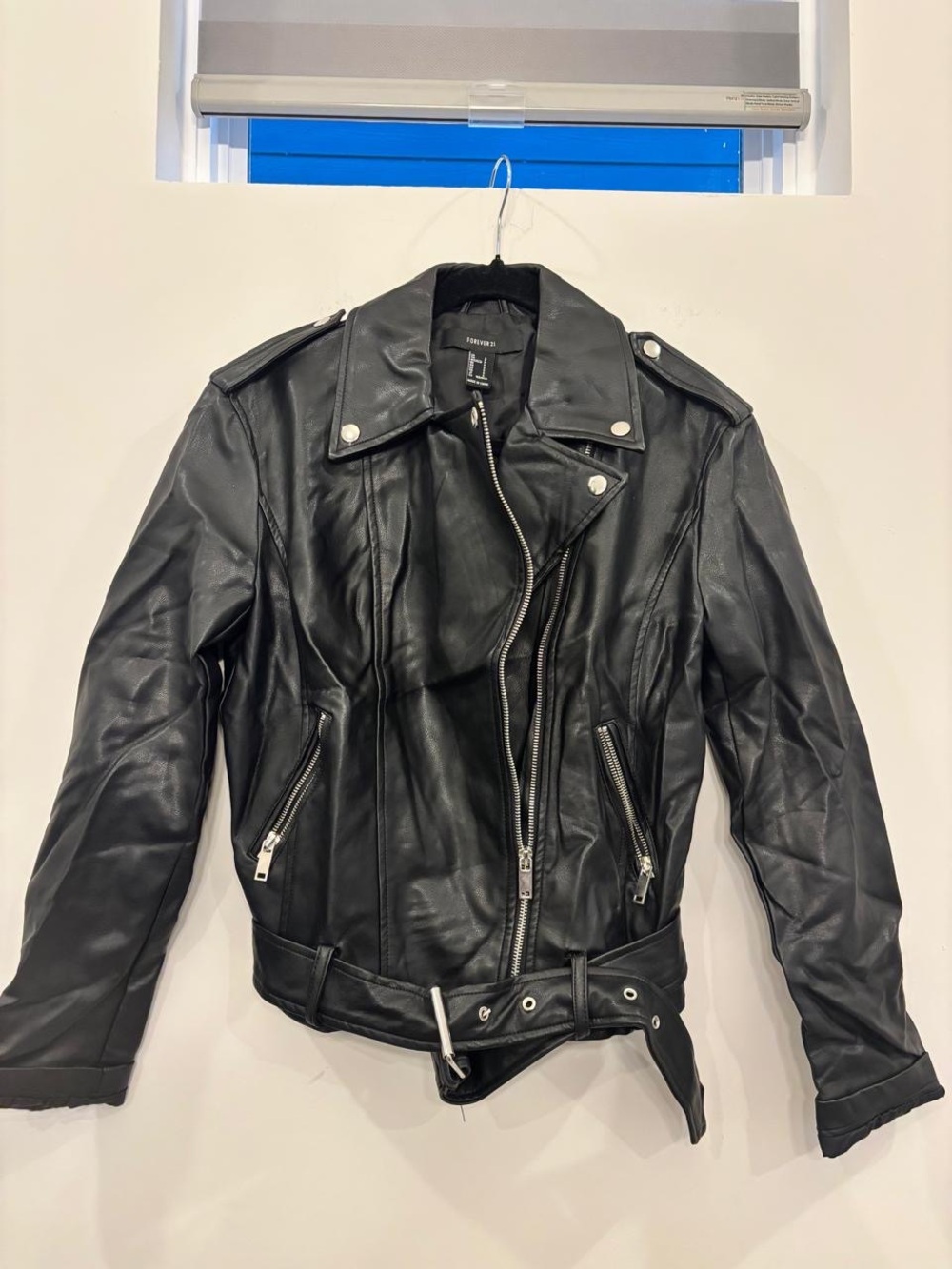 Forever 21 Faux Leather Moto Biker Jacket Black Size S #A44